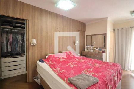 Casa à venda com 3 quartos, 198m² em Campestre, Santo André