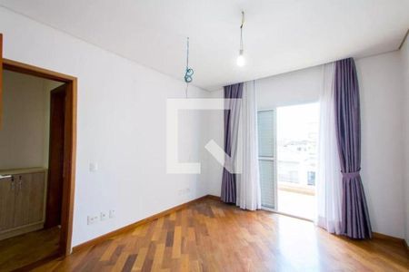 Casa à venda com 4 quartos, 234m² em Paraíso, Santo André