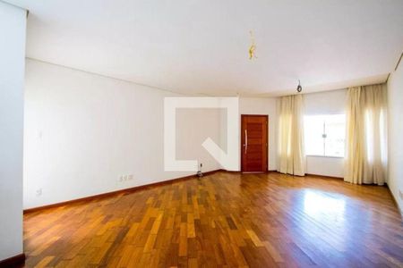 Casa à venda com 4 quartos, 234m² em Paraíso, Santo André