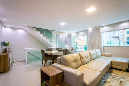 Casa à venda com 3 quartos, 212m² em Vila Assunção, Santo André