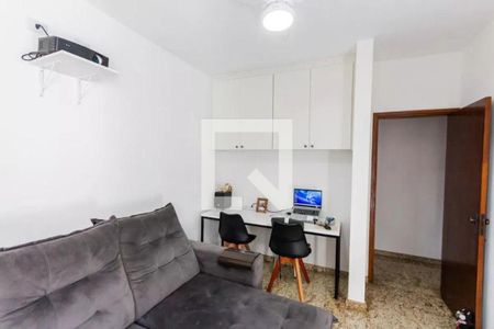 Casa à venda com 3 quartos, 260m² em Vila Metalúrgica, Santo André