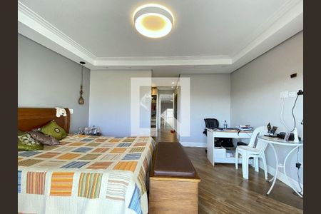 Casa à venda com 3 quartos, 309m² em Vila Eldizia, Santo André