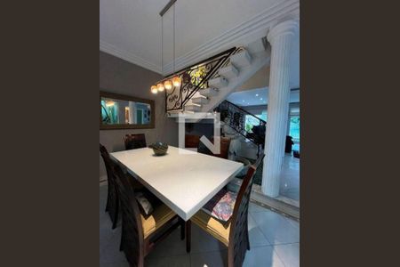 Casa à venda com 4 quartos, 442m² em Vila Floresta, Santo André