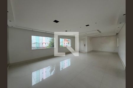 Sala de casa à venda com 7 quartos, 424m² em Parque Bandeirante, Santo André