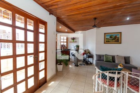 Sala de apartamento à venda com 2 quartos, 160m² em Serra, Belo Horizonte