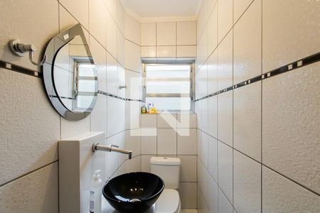 Lavabo de casa à venda com 4 quartos, 200m² em Vila Guilhermina, São Paulo