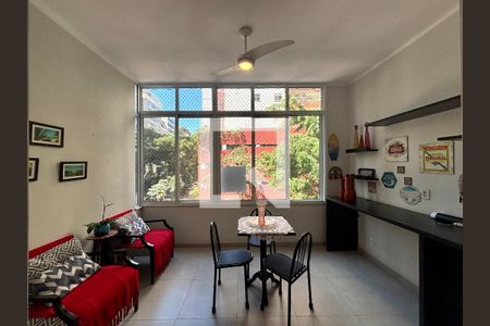 Sala de apartamento à venda com 2 quartos, 85m² em Copacabana, Rio de Janeiro