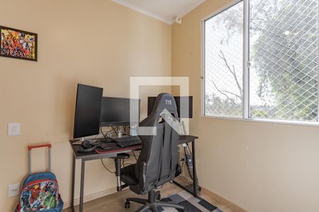 Quarto 2 de apartamento à venda com 3 quartos, 50m² em Mário Quintana, Porto Alegre