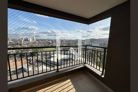 Varanda de apartamento para alugar com 3 quartos, 71m² em Jardim Tupanci, Barueri