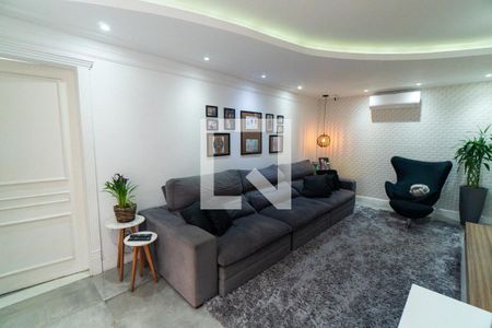 Sala de casa à venda com 3 quartos, 144m² em Chácara Inglesa, São Paulo