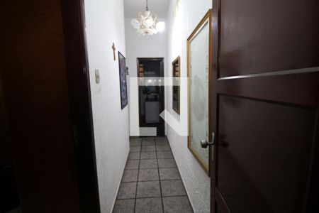 Corredor de casa para alugar com 4 quartos, 190m² em Penha Circular, Rio de Janeiro