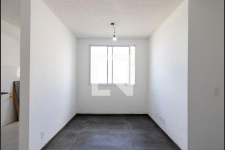 Sala de apartamento para alugar com 2 quartos, 58m² em Loteamento City Jaragua, São Paulo