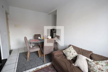 Sala de apartamento para alugar com 2 quartos, 52m² em Parque Erasmo Assunção, Santo André
