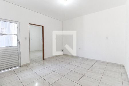 Sala de casa para alugar com 1 quarto, 50m² em Jardim Santa Teresinha, São Paulo