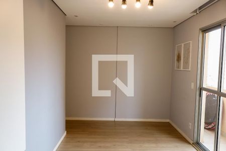 Sala de apartamento à venda com 2 quartos, 65m² em Jaguaribe, Osasco