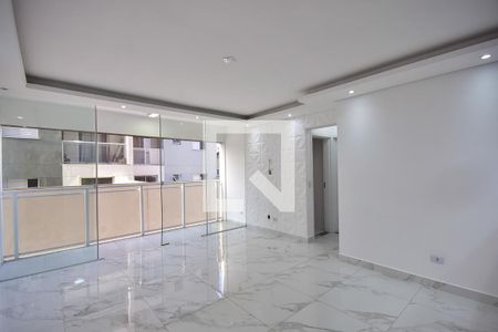 Sala de apartamento para alugar com 2 quartos, 65m² em Parque Assuncao, Taboão da Serra