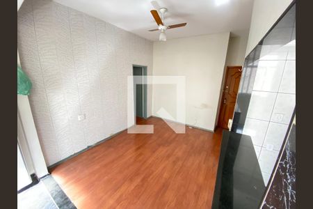 Sala de apartamento para alugar com 1 quarto, 42m² em Lins de Vasconcelos, Rio de Janeiro