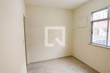 Quarto 1 de apartamento para alugar com 2 quartos, 53m² em Pechincha, Rio de Janeiro