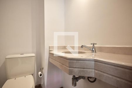 Lavabo de apartamento para alugar com 4 quartos, 160m² em Jardim Morumbi, São Paulo