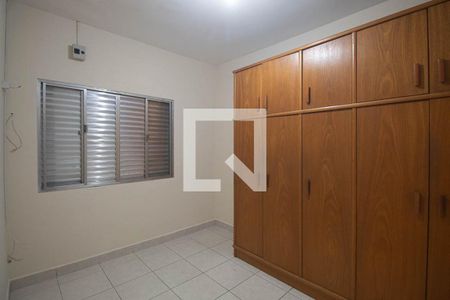 Quarto 2 de casa para alugar com 3 quartos, 70m² em Jardim Brasil (zona Norte), São Paulo