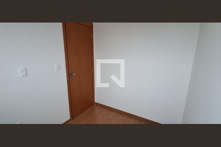 Quarto 2 de apartamento para alugar com 2 quartos, 36m² em Vila Palmares, São Caetano do Sul