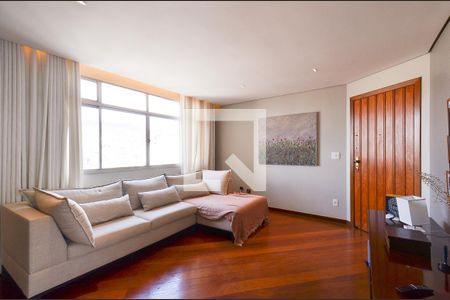 Sala  de apartamento à venda com 3 quartos, 100m² em São Pedro, Belo Horizonte