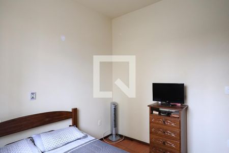 Quarto 2 de apartamento para alugar com 2 quartos, 75m² em Ana Lúcia, Belo Horizonte