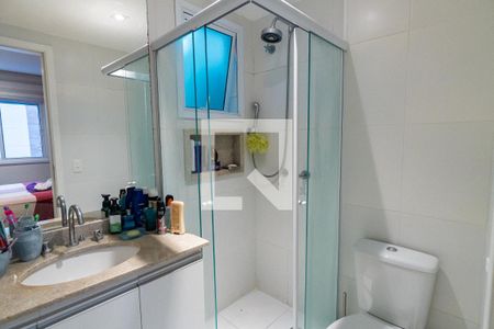 Banheiro da Suíte de apartamento para alugar com 1 quarto, 57m² em Jardim Prudência, São Paulo