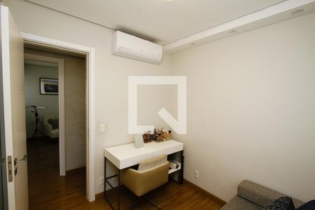 Quarto 1 de apartamento à venda com 3 quartos, 83m² em Gutierrez, Belo Horizonte