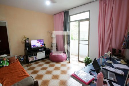 Sala de casa à venda com 5 quartos, 360m² em Curicica, Rio de Janeiro