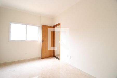 Sala de apartamento para alugar com 2 quartos, 50m² em Jardim Inconfidência, Uberlândia