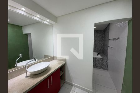 Banheiro de casa à venda com 1 quarto, 50m² em Vila Argos Velha, Jundiaí