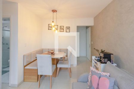 Sala de apartamento para alugar com 2 quartos, 50m² em Portal dos Gramados, Guarulhos