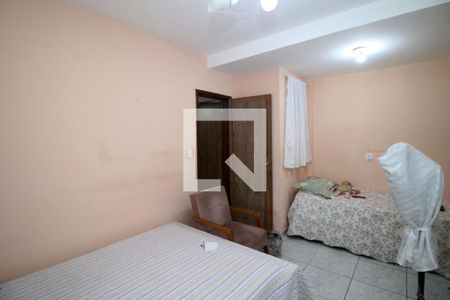 Quarto 1 de casa à venda com 4 quartos, 127m² em Irajá, Rio de Janeiro