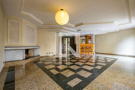 Sala de casa para alugar com 4 quartos, 300m² em Sumaré, São Paulo