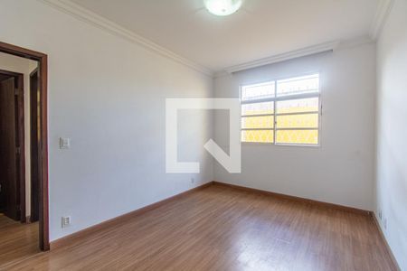 Quarto 1 de apartamento à venda com 2 quartos, 110m² em Sagrada Família, Belo Horizonte