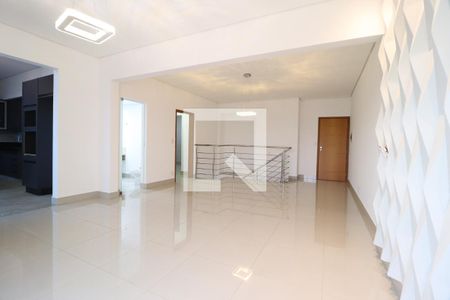 Sala 2 de apartamento para alugar com 4 quartos, 198m² em Umuarama, Uberlândia