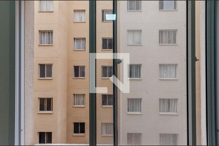 Quarto 1 - Janela de apartamento para alugar com 2 quartos, 32m² em Piqueri, São Paulo
