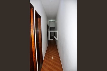 Corredor Quartos de casa à venda com 3 quartos, 140m² em Jardim Peri, São Paulo