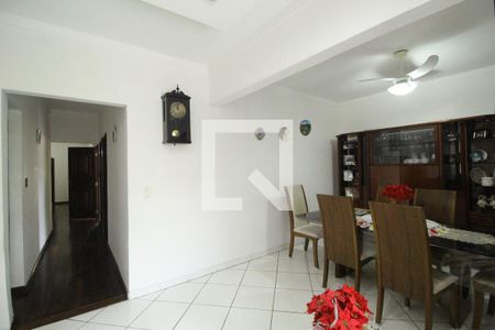 Sala 2 de casa para alugar com 6 quartos, 599m² em Pechincha, Rio de Janeiro