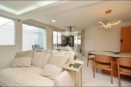 Sala  de apartamento para alugar com 2 quartos, 136m² em Santo Antônio, Belo Horizonte
