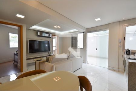 Sala  de apartamento para alugar com 2 quartos, 136m² em Santo Antônio, Belo Horizonte