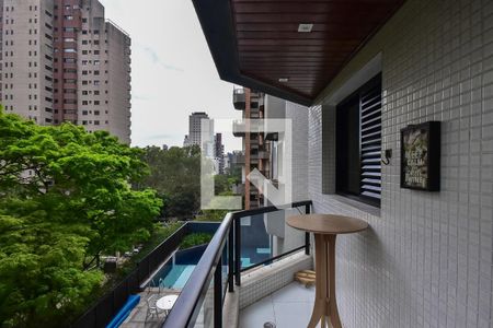 Varanda de apartamento à venda com 3 quartos, 156m² em Vila Suzana, São Paulo