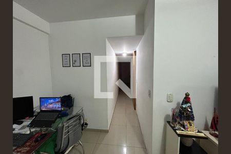 Corredor de apartamento à venda com 2 quartos, 67m² em Engenho de Dentro, Rio de Janeiro