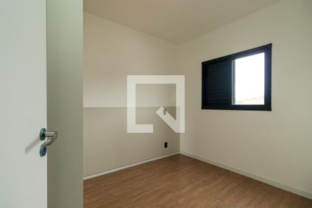 Quarto 1 de apartamento para alugar com 2 quartos, 44m² em Vila Fernandes, São Paulo