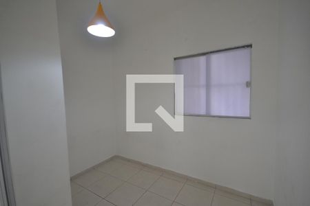 Quarto 1 de casa para alugar com 2 quartos, 75m² em Cabral, Nilópolis