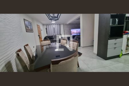 Casa para alugar com 3 quartos, 380m² em Jardim Pereira Leite, São Paulo