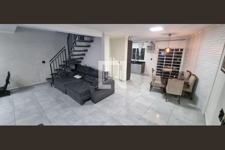 Casa para alugar com 3 quartos, 380m² em Jardim Pereira Leite, São Paulo