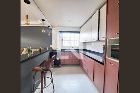 Sala/Cozinha de casa para alugar com 3 quartos, 210m² em Piratininga, Osasco