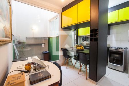 Sala de apartamento para alugar com 2 quartos, 50m² em Pampulha, Uberlândia